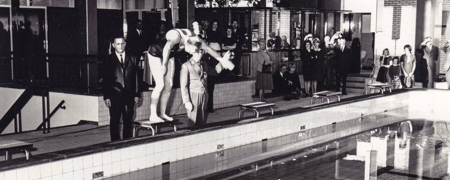 06-11-1965 * 06-11-2025