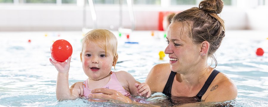 Baby- peuter vrijzwemmen inplaats van les